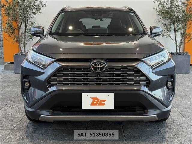 Toyota RAV4 2023-01 8355472-8