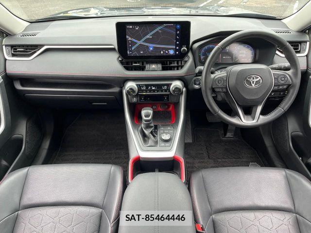 Toyota RAV4 2023-04 8355465-1