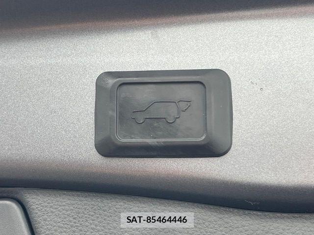 Toyota RAV4 2023-04 8355465-4