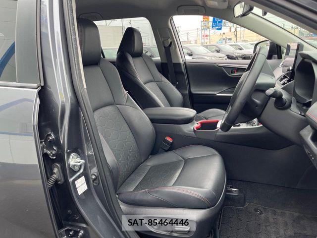 Toyota RAV4 2023-04 8355465-7