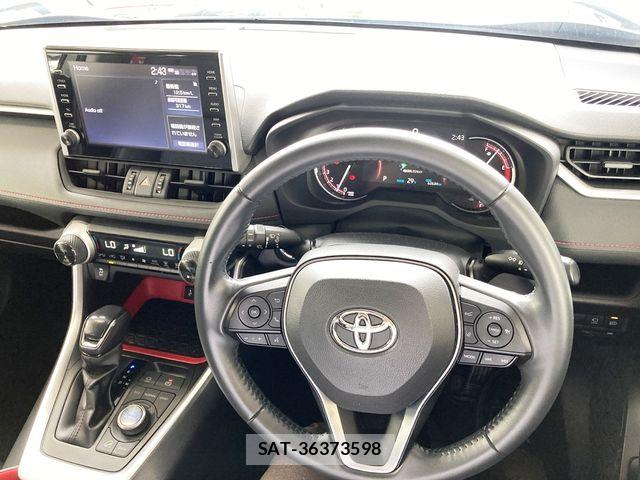 Toyota RAV4 2021-07 8355473-20