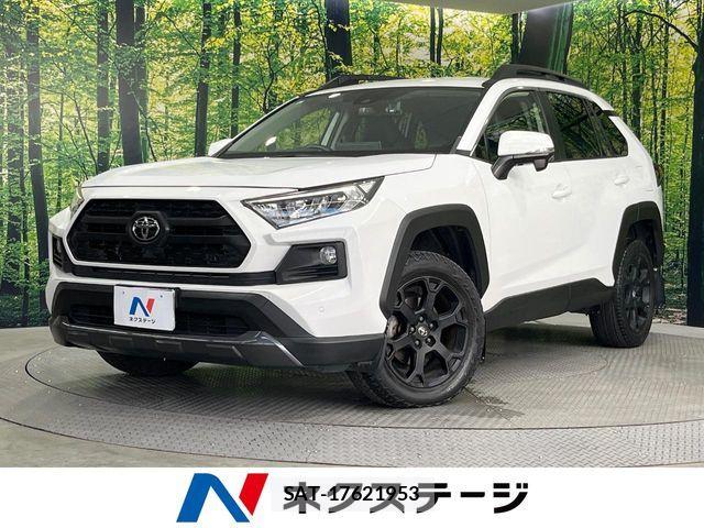 Toyota RAV4 2021-05 8355468-0