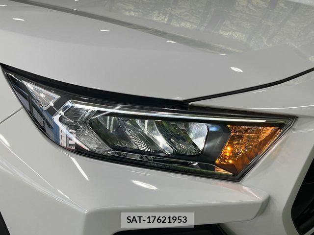 Toyota RAV4 2021-05 8355468-11