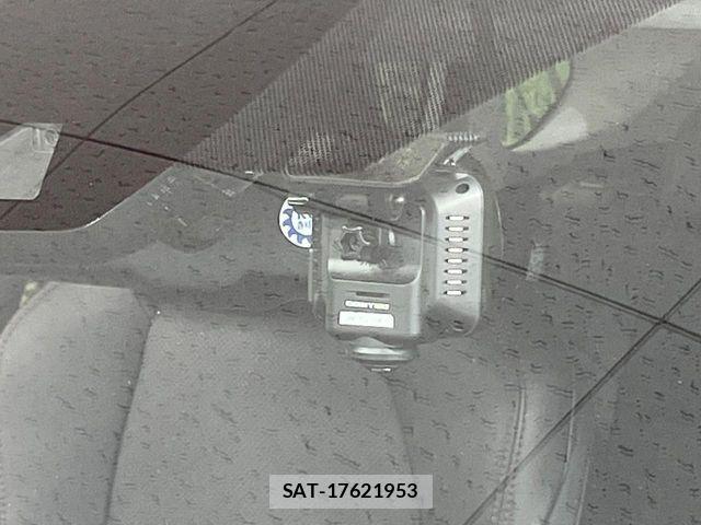 Toyota RAV4 2021-05 8355468-5