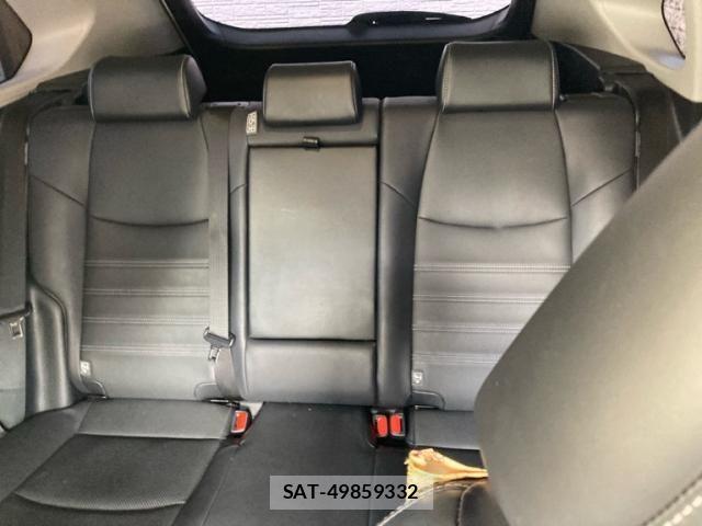 Toyota RAV4 2023-07 8355466-13