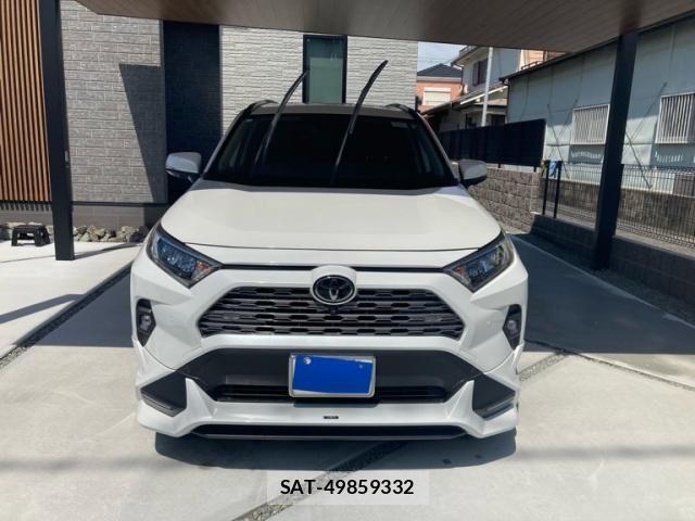 Toyota RAV4 2023-07 8355466-1