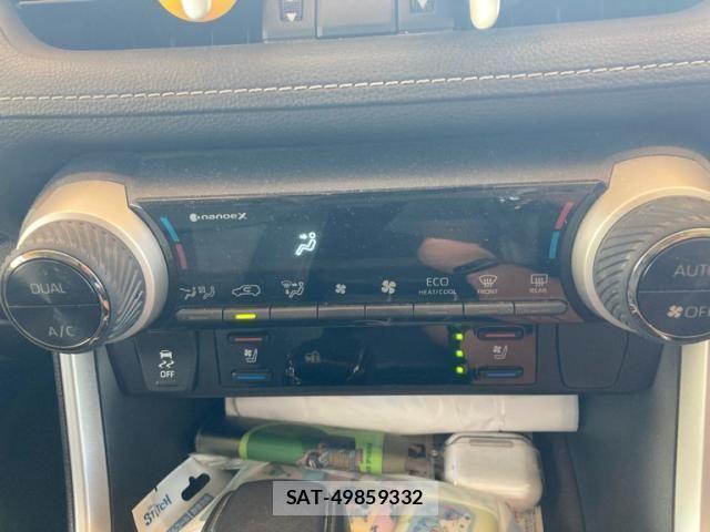 Toyota RAV4 2023-07 8355466-18