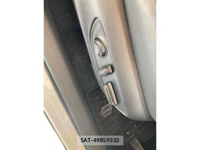 Toyota RAV4 2023-07 8355466-19