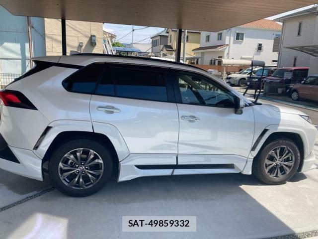 Toyota RAV4 2023-07 8355466-6