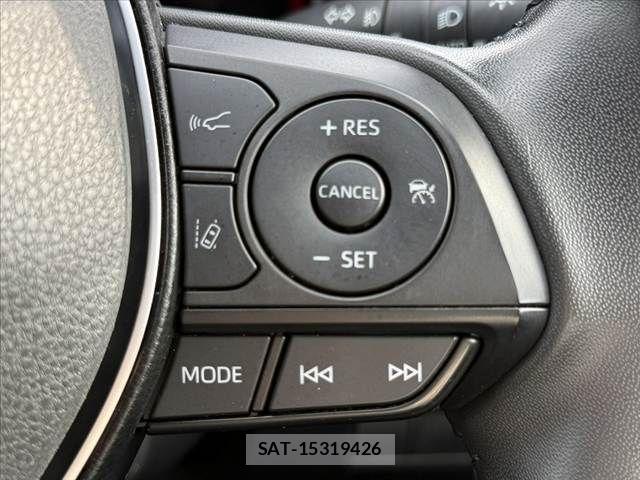 Toyota RAV4 2021-05 8368321-29