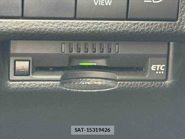 Toyota RAV4 2021-05 8368321-5