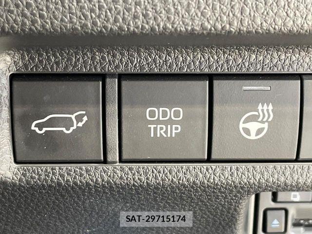 Toyota RAV4 2023-02 8368316-6