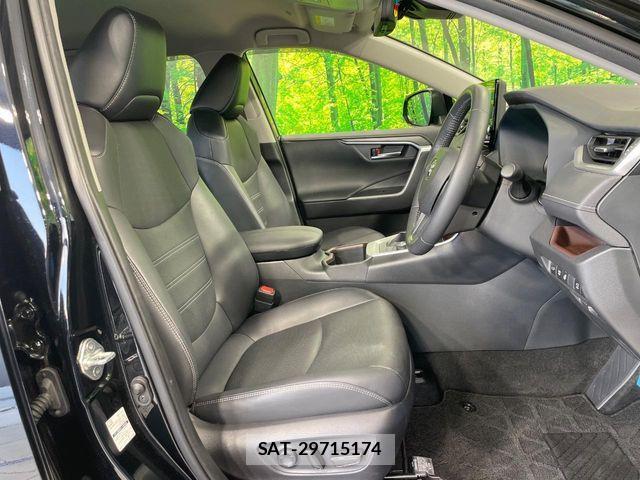 Toyota RAV4 2023-02 8368316-7