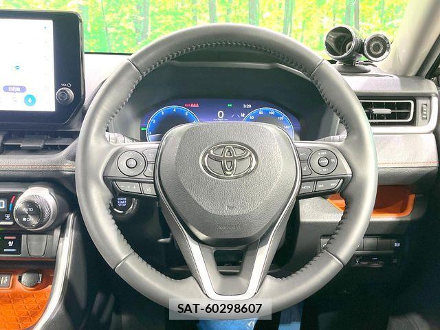 Toyota RAV4 2022-12 8368312-12
