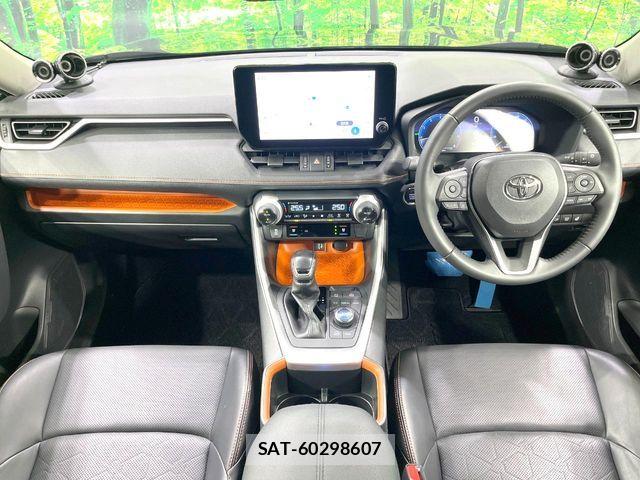 Toyota RAV4 2022-12 8368312-1