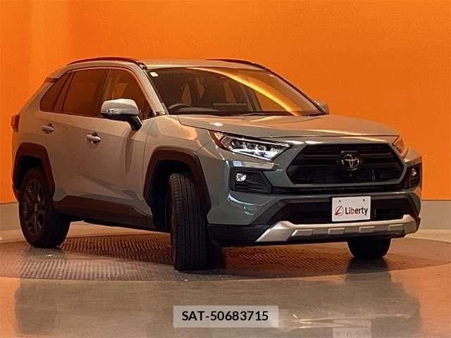 Toyota RAV4 2023-08 8368313-14
