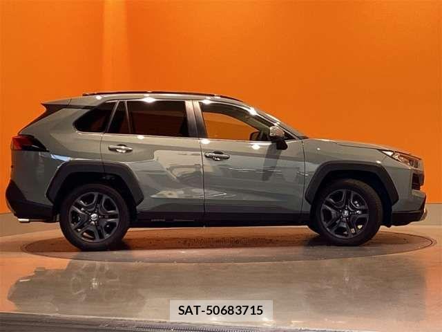 Toyota RAV4 2023-08 8368313-15