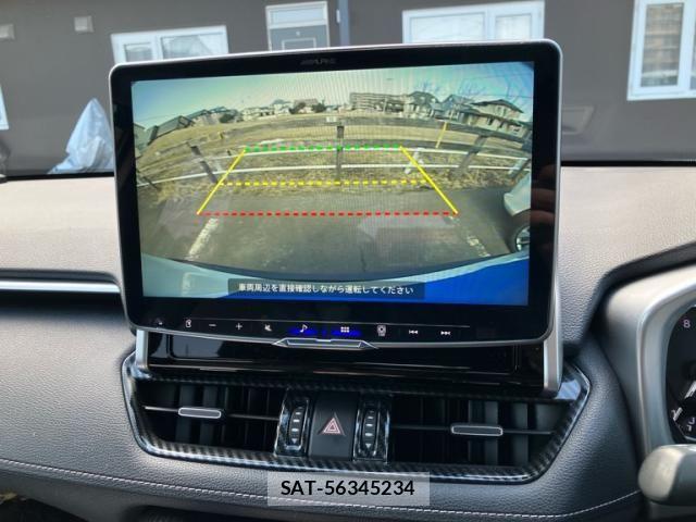 Toyota RAV4 2019-07 8368320-19