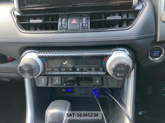 Toyota RAV4 2019-07 8368320-20