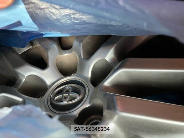 Toyota RAV4 2019-07 8368320-26