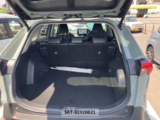 Toyota RAV4 2025-02 8368310-18