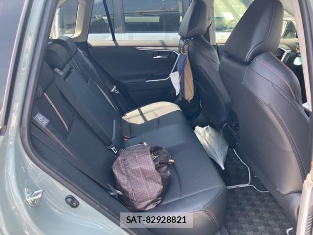 Toyota RAV4 2025-02 8368310-21