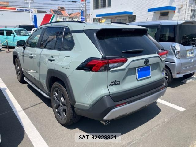 Toyota RAV4 2025-02 8368310-3