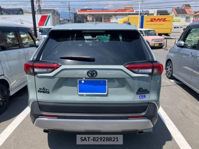 Toyota RAV4 2025-02 8368310-4