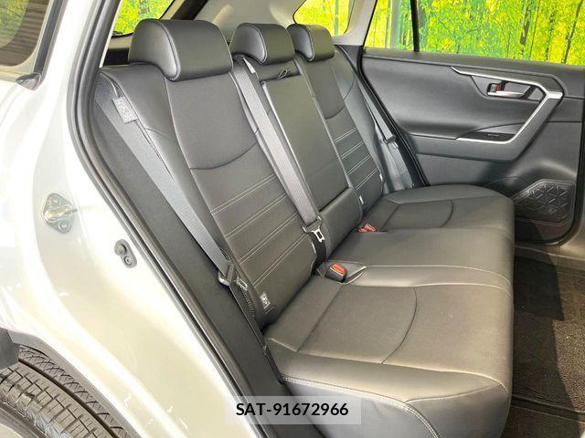 Toyota RAV4 2024-12 8368311-8