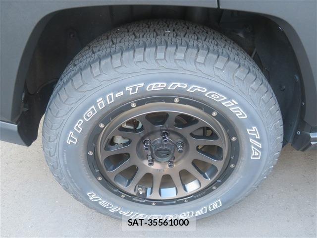 Toyota RAV4 2022-02 8368314-7