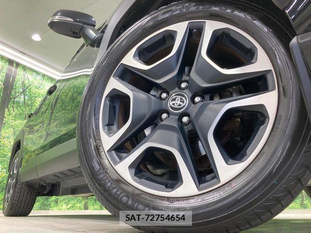 Toyota RAV4 2020-08 8368317-12