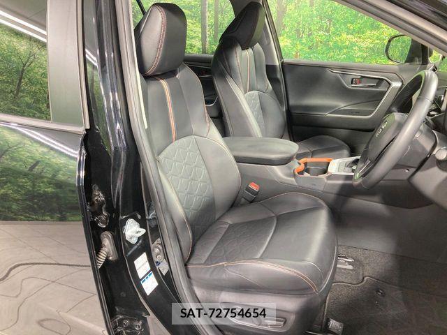 Toyota RAV4 2020-08 8368317-7