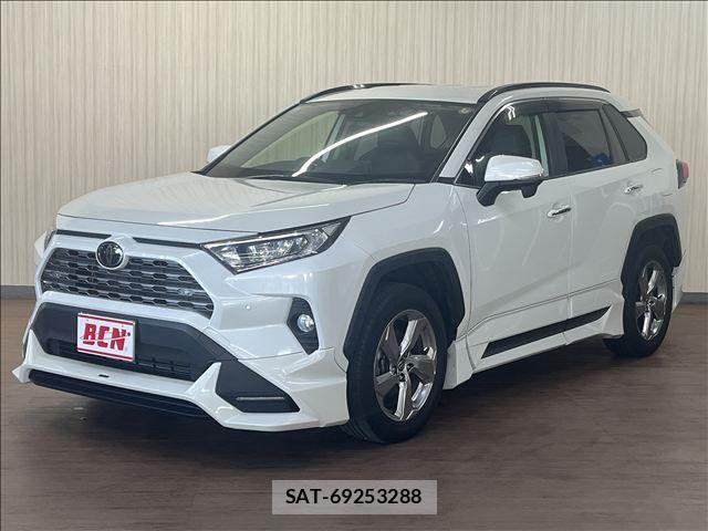 Toyota RAV4 2020-03 8368315-0