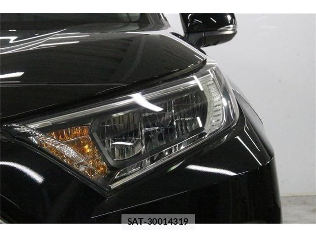 Toyota RAV4 2023-01 8372109-16