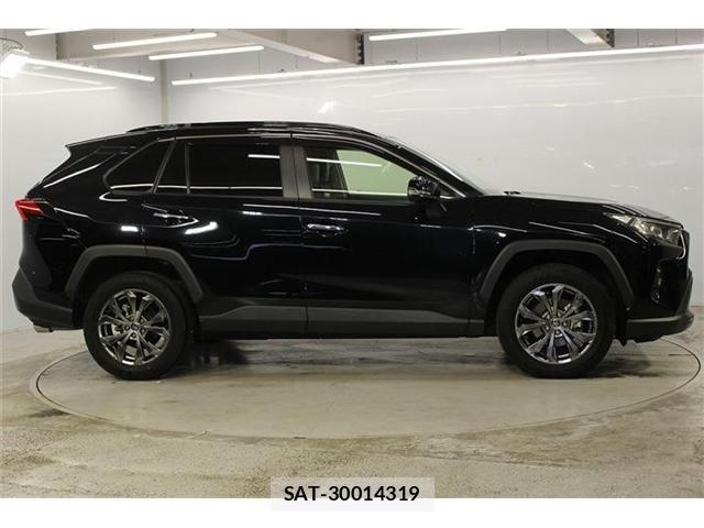 Toyota RAV4 2023-01 8372109-5
