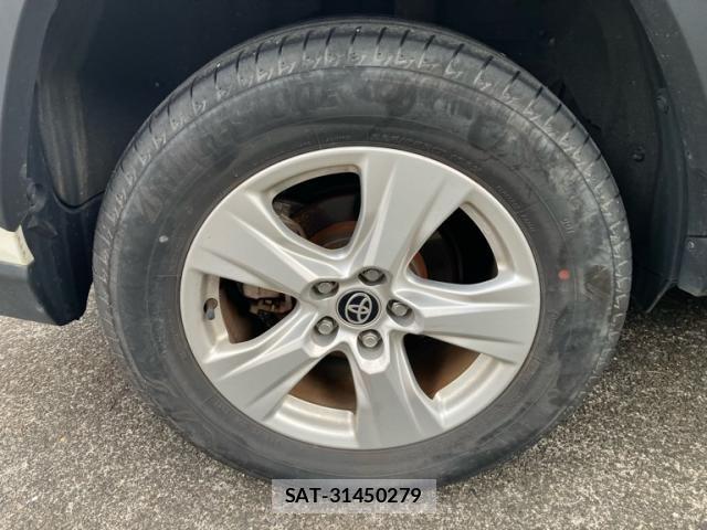 Toyota RAV4 2021-08 8372111-9