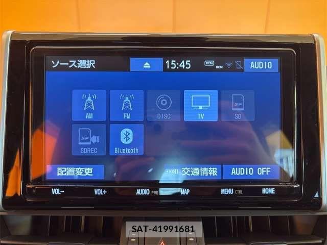 Toyota RAV4 2019-08 8372110-2