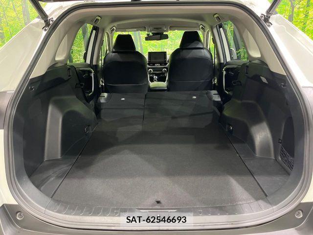 Toyota RAV4 2020-10 8372108-10