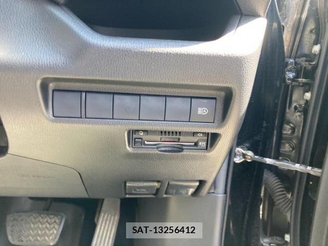 Toyota RAV4 2020-01 8372112-16