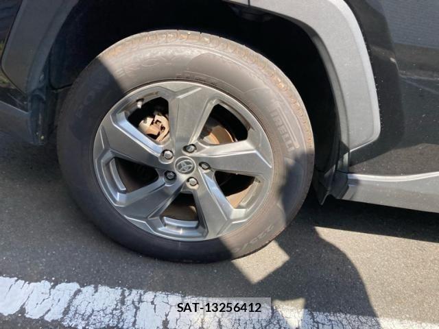 Toyota RAV4 2020-01 8372112-5