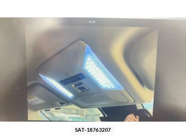 Toyota RAV4 2020-03 8414658-21