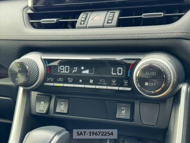 Toyota RAV4 2021-12 8438783-3