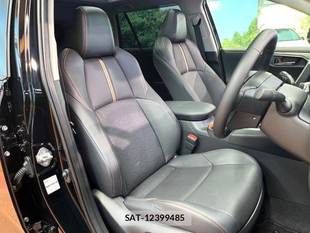 Toyota RAV4 2025-10 8438134-10