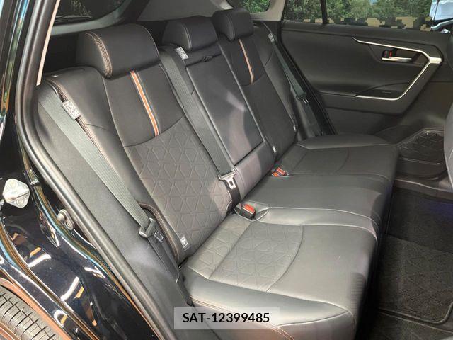Toyota RAV4 2025-10 8438134-11
