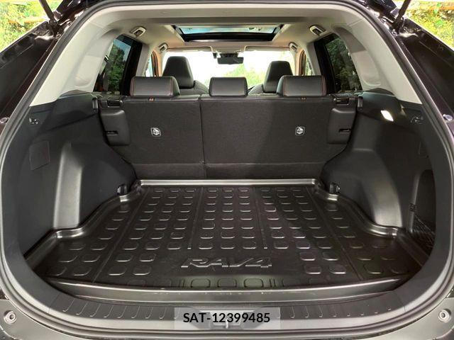 Toyota RAV4 2025-10 8438134-12