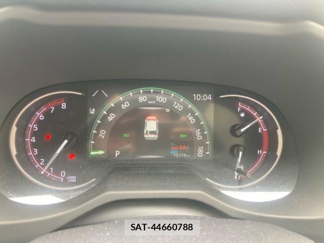 Toyota RAV4 2020-10 8438791-17