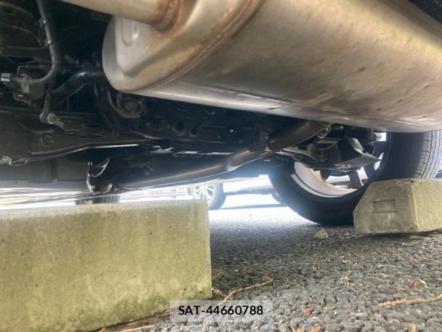 Toyota RAV4 2020-10 8438791-7