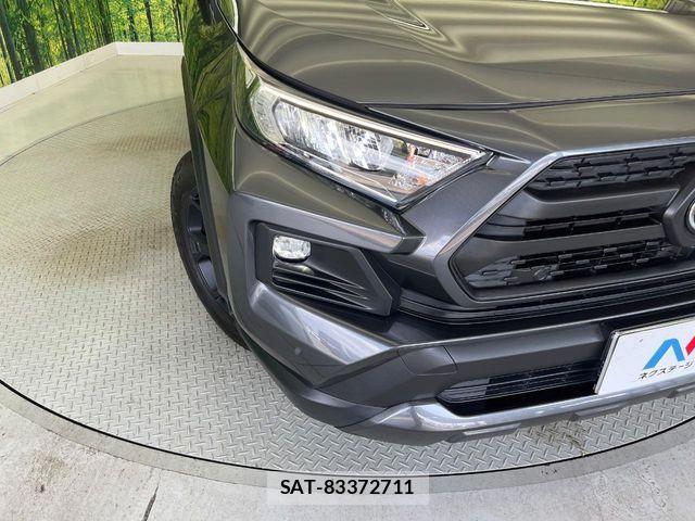 Toyota RAV4 2022-07 8457309-12