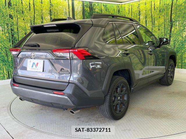 Toyota RAV4 2022-07 8457309-17