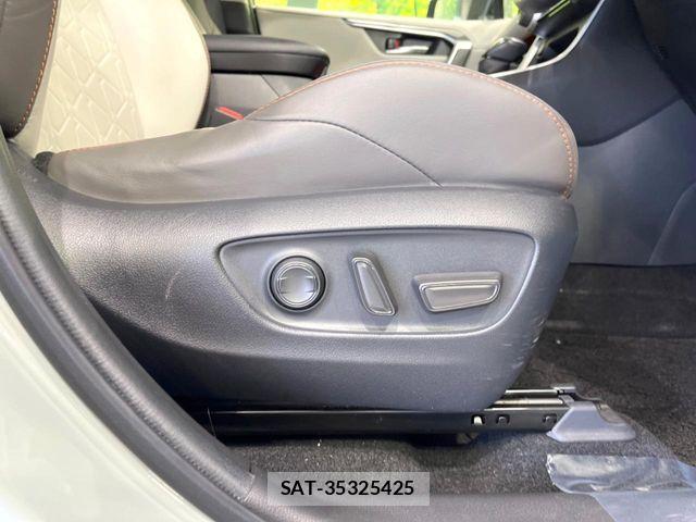 Toyota RAV4 2020-11 8458287-5